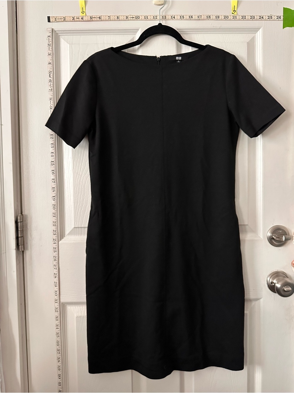 Uniqlo Black Short-Sleeve Sheath Dress